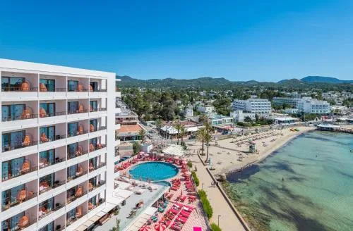 NYX Hotel Ibiza by Leonardo Hotels-Adults Only 4★ en Ibiza — Imagen 3