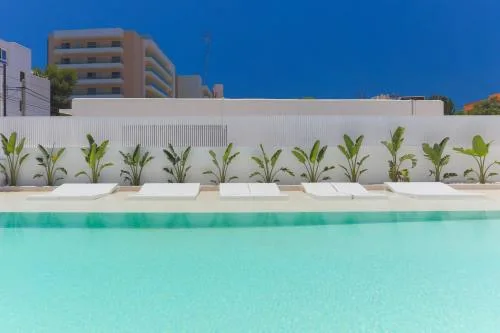White Apartments - Adults Only 4★ en Ibiza — Imagen 3