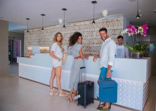 One Ibiza Suites 5★ en Ibiza — Imagen 3